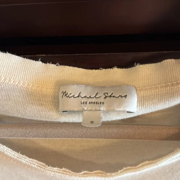 NWT - Michael Stars - long sleeve tee. Chalk color. Size small. - Picture 4 of 9